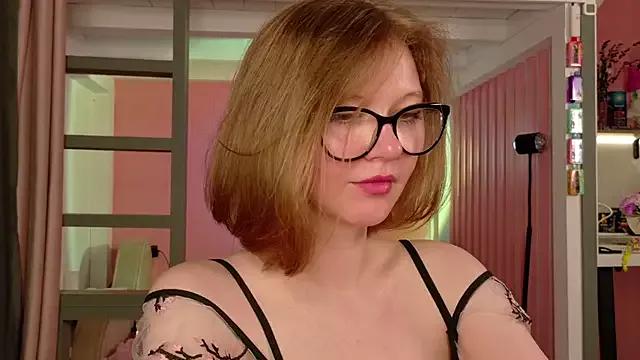 bunny_batters19 on StripChat 
