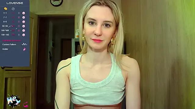 Caramel_piegirl from StripChat