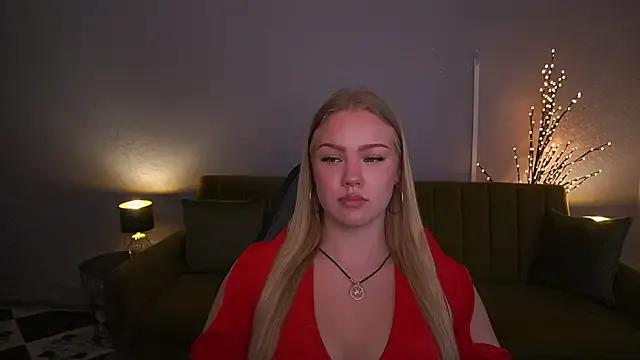 CelesteNoir on StripChat 