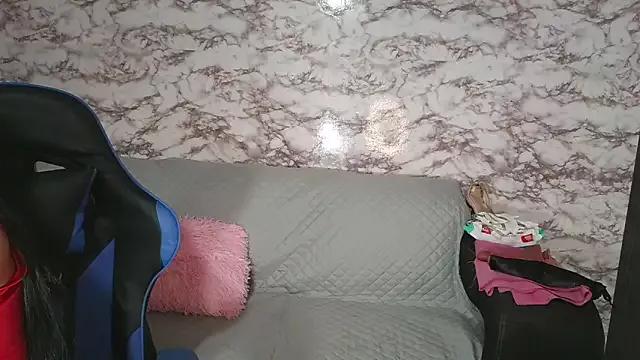 CelesteRouse1 on StripChat 