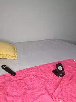 CertifiedhottieXOXO — top tipper gets 5 mins link control