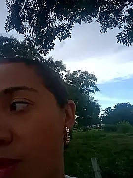 charlotte_dante212 on StripChat