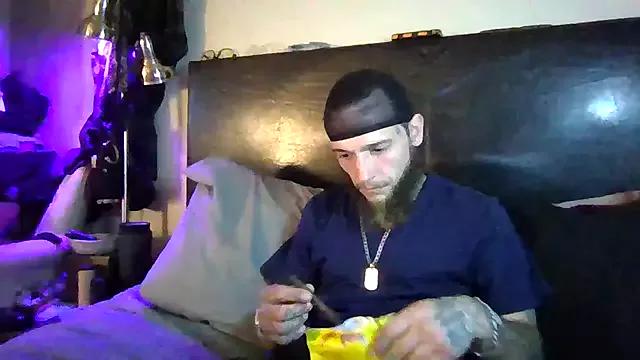 cruz815 from StripChat is Freechat