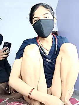 Curvy_Kavya on StripChat