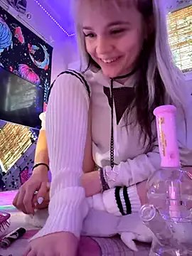 Cutiepiespanks on StripChat