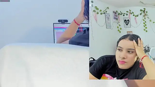 Daki_Ume_ on StripChat