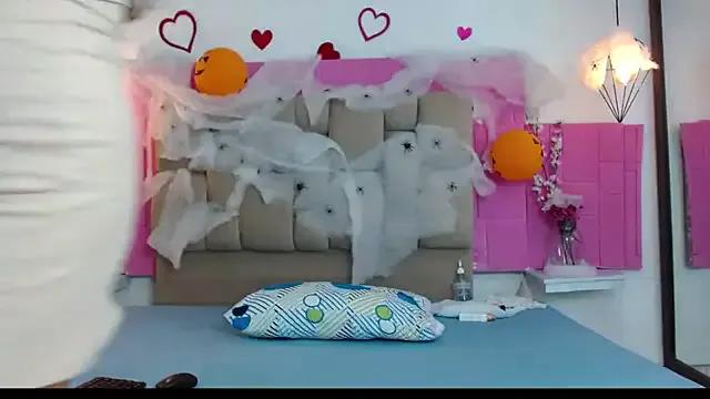 Damary_Leon — breast masturbation 