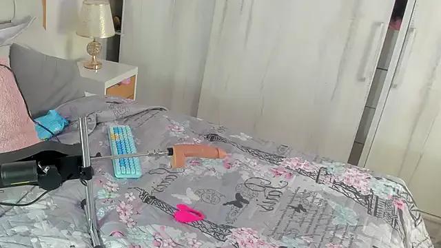 elena_mature on StripChat 