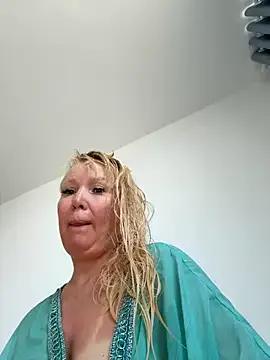 EmmaInLove23 — PUSSY