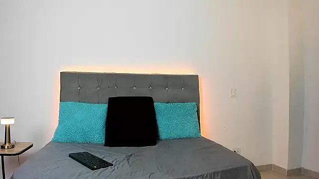 eren_jeager on StripChat