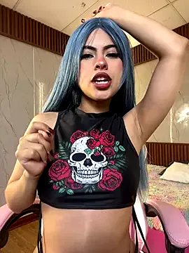 Eva_Feller69 on StripChat