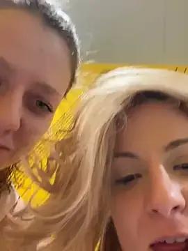 Eveline_Beauty_Kitty — Licking boobies, french kissing