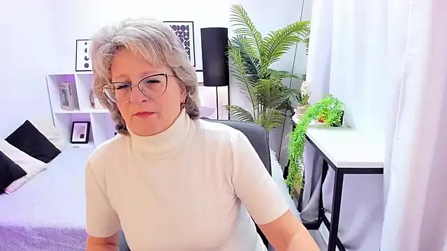 EvelynJoyful — I'll take off my underwear under my dres