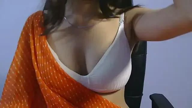 gargi_33 on StripChat 