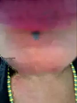 gatadeojosclaros — Tetas al aire libre en  campo libre