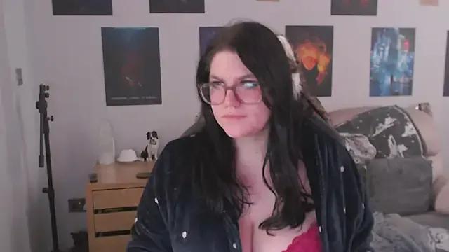 GothSuccubusBabe — SQUIRT SHOW 