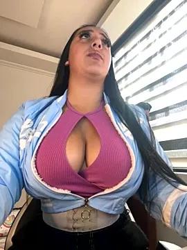 Hannahoff from StripChat