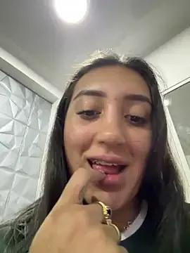 Hannahoff from StripChat