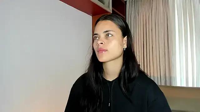 HannaRhodes — Blowjob toy and spit boobs 