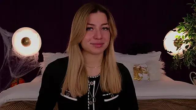 HelenaMorgan — Private on StripChat