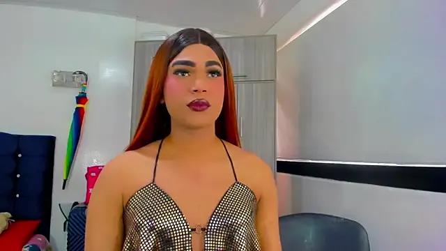 Hellen_moons__ on StripChat 