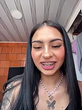 Hilary_pinkk — get naked + oil+ control domi