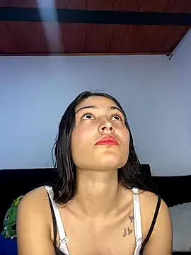 hotwife26 on StripChat