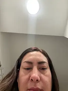 IAmScarlettLove on StripChat