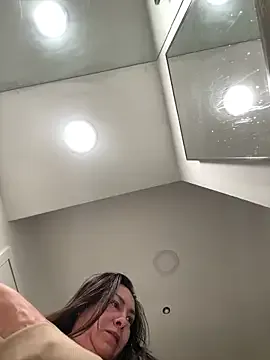 IAmScarlettLove on StripChat