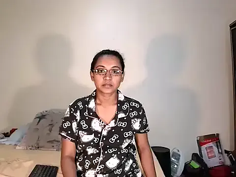 indiansweetflava on StripChat 