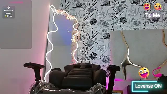 Joselyn_tay on StripChat