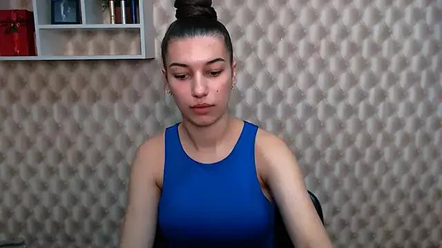 KarolinaRosse_ from StripChat is Freechat