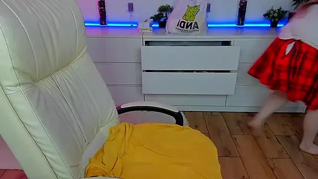 KattyRose8 on StripChat 