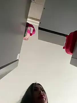kiim_taaylor on StripChat 