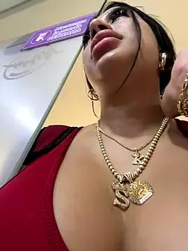 kiim_taaylor on StripChat 