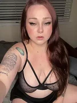 Kira_tattoo on StripChat