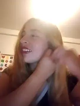 Lana_pohenix on StripChat