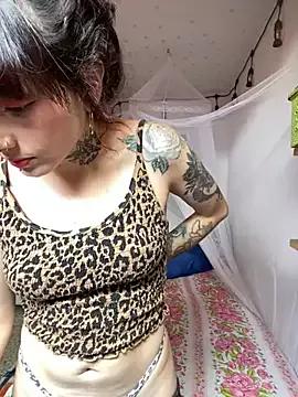 LiliJones_ on StripChat 