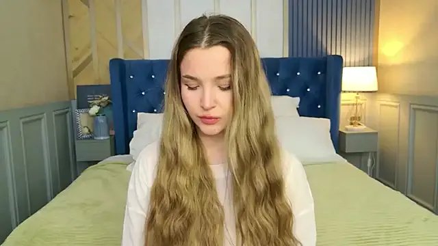 Lina_Sinerz — toy control for 3 minutes