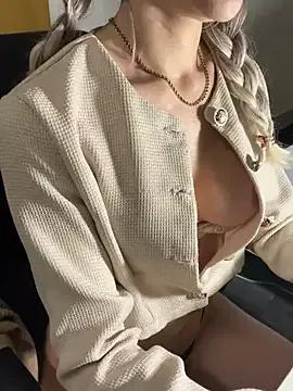 lisshorn from StripChat