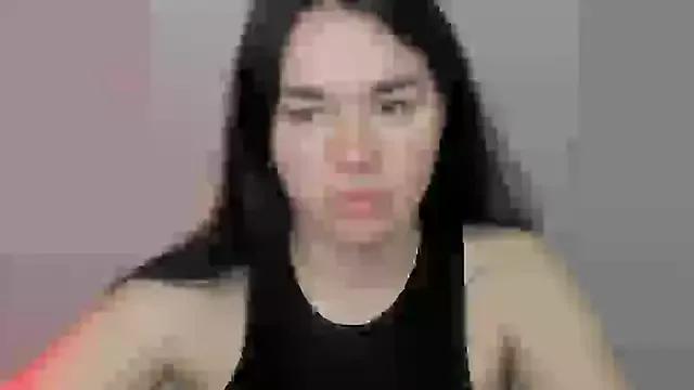 Lola_Saymyname on StripChat 