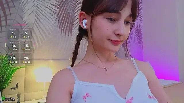 LolaPrise — Lose the bra