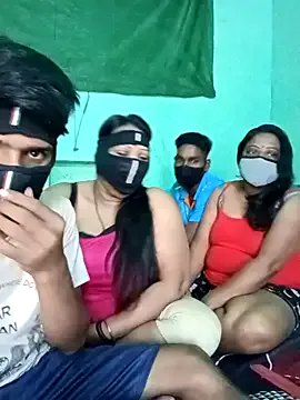 LoveOnStream on StripChat