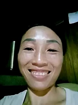 lucybaby00 on StripChat