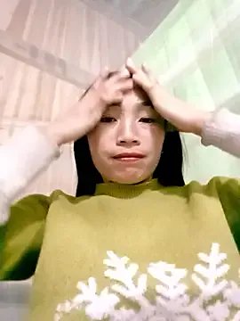 lucybaby00 on StripChat