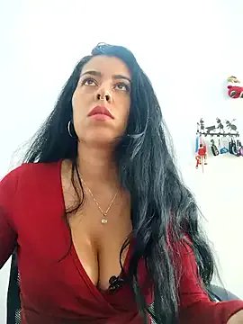 Luianna on StripChat