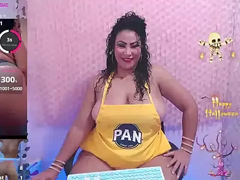 mature_beautifull — suck my tits and spank me