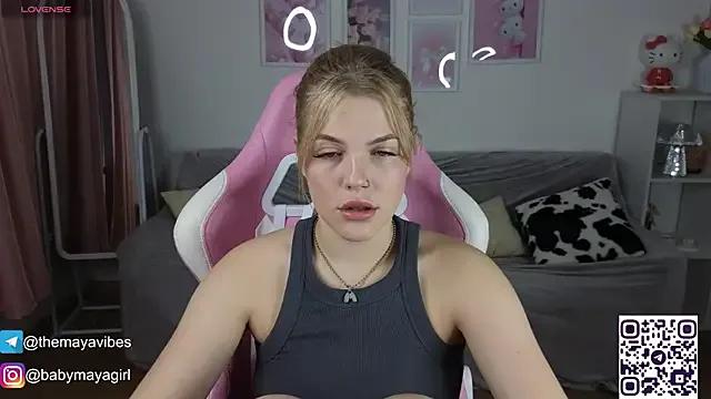 Maya_Rave on StripChat 