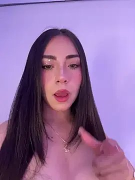 Melody_04 on StripChat