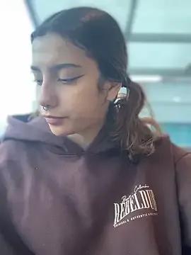 MiaaCute- on StripChat 